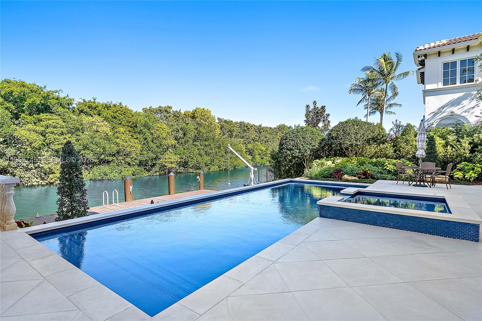 Harbour Isles - Residential