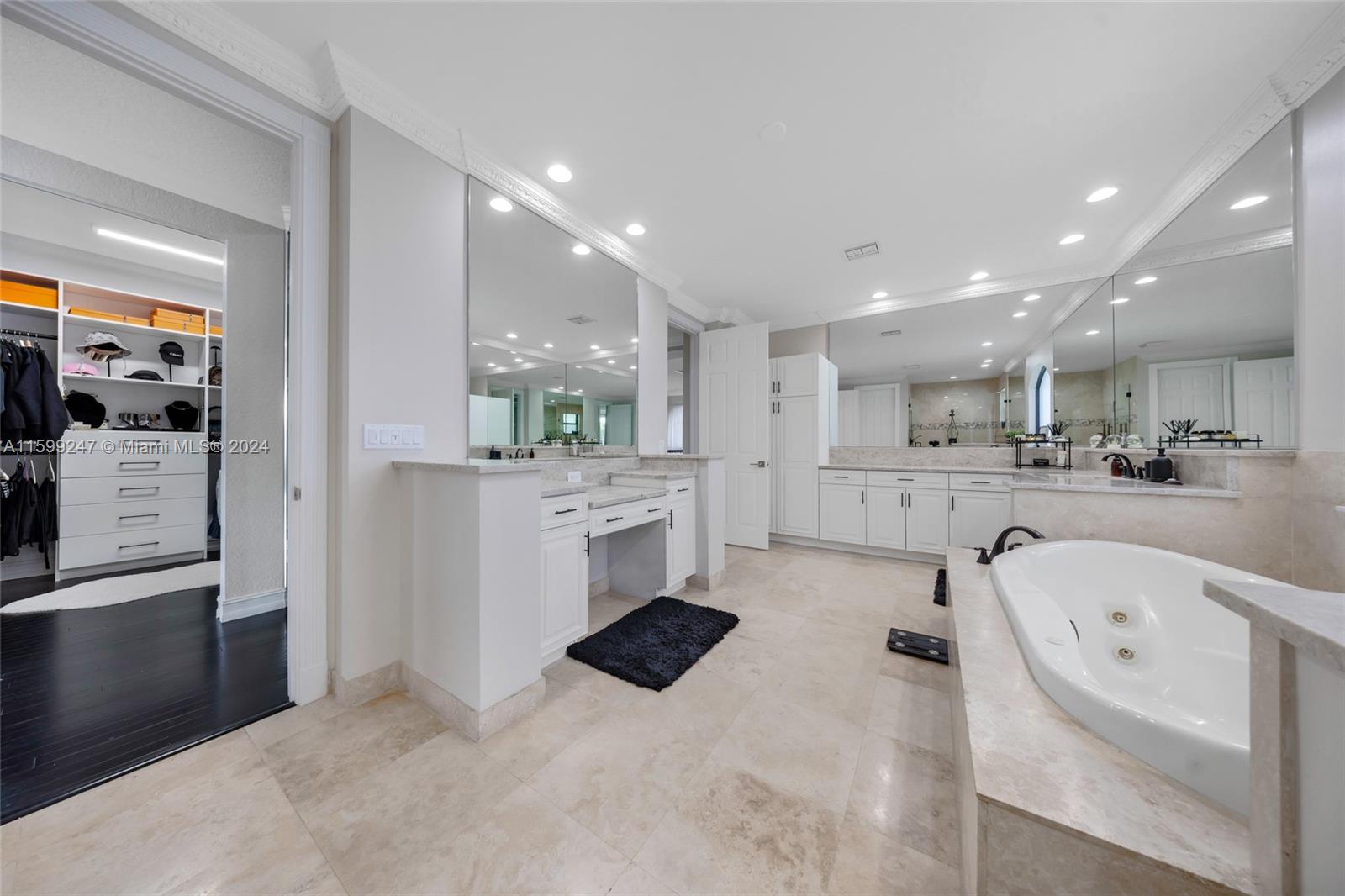 LONG LAKE RANCHES PLAT TH - Residential