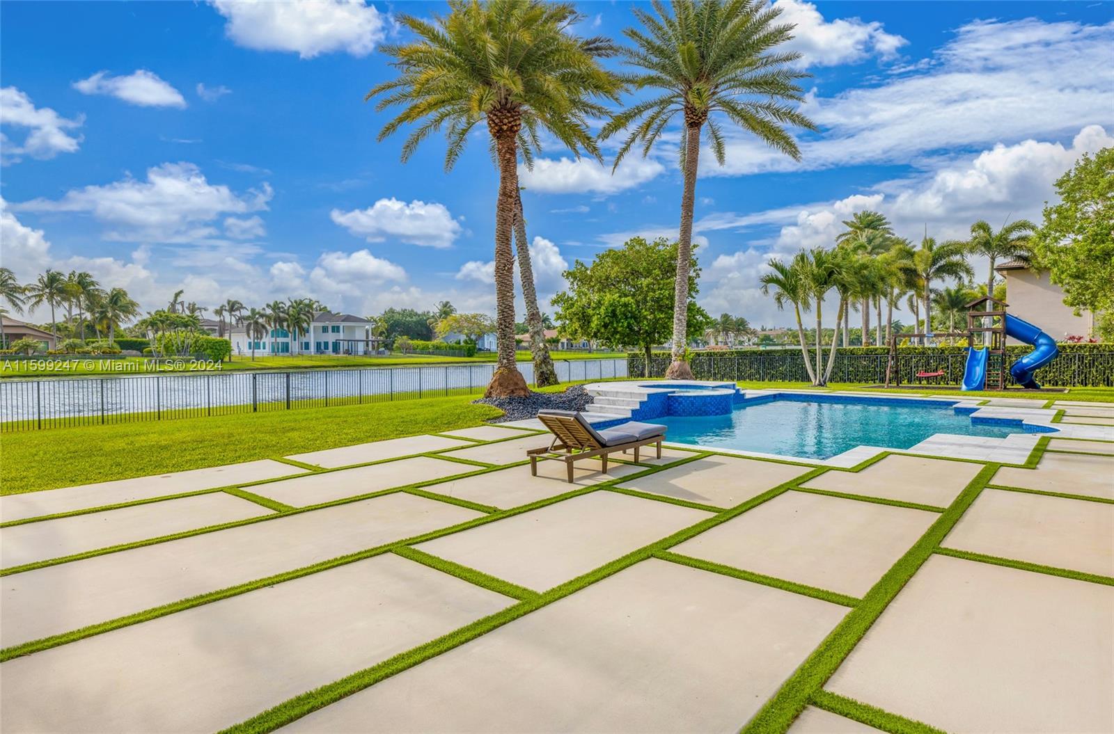 LONG LAKE RANCHES PLAT TH - Residential