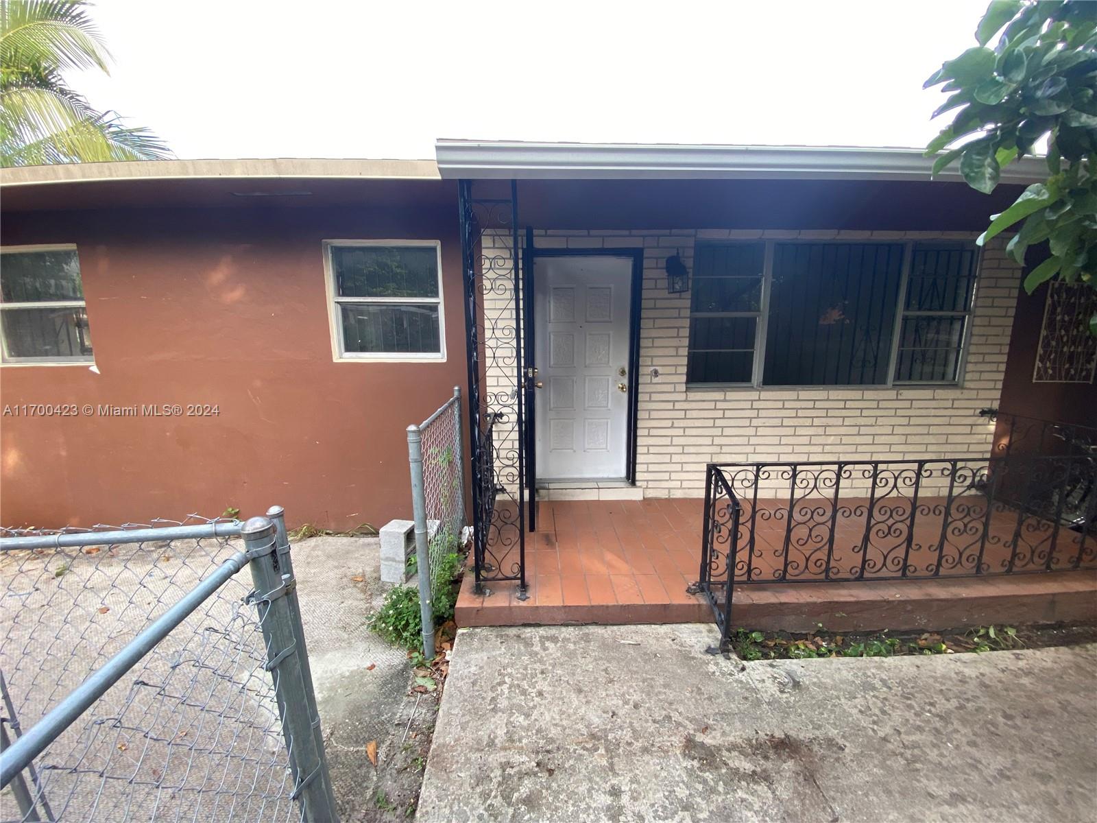 1245 Nw 68th St 1247, Miami, Broward County, Florida - 3 Bedrooms  
1 Bathrooms - 