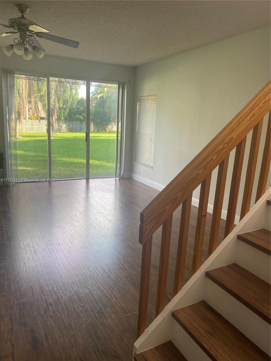 201 NW 207th Ave