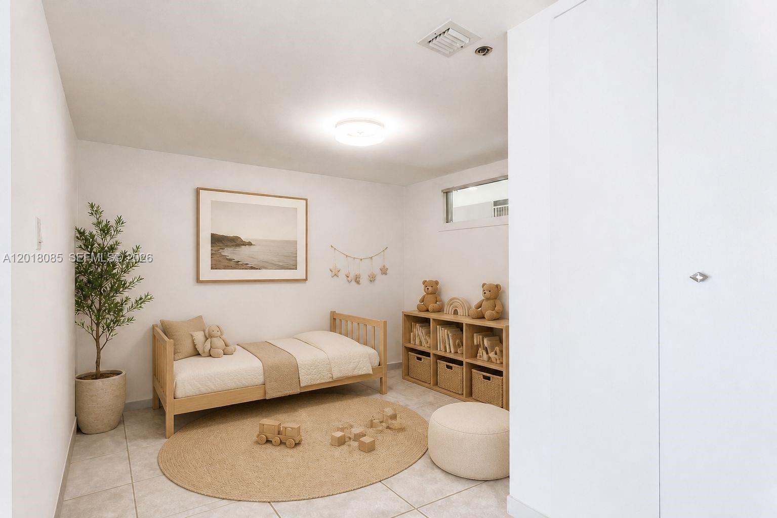 VENETIA CONDO - Residential