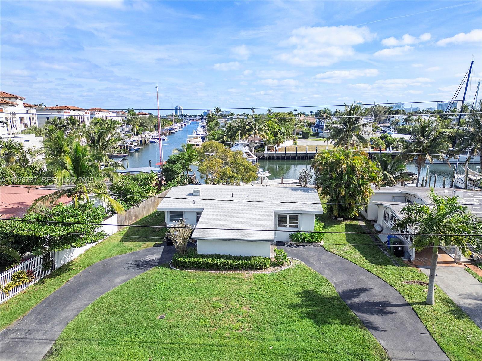 LAUDERDALE HARBORS - Residential