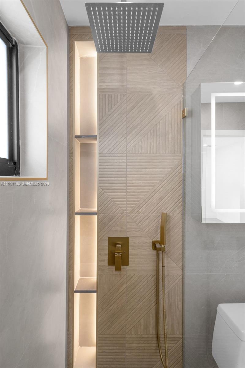 BROOKLAWN - Residential Income