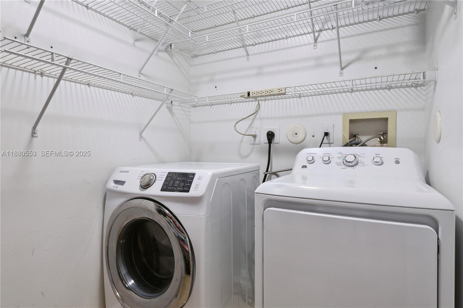 SAVANNAH PLAT 1 - Residential