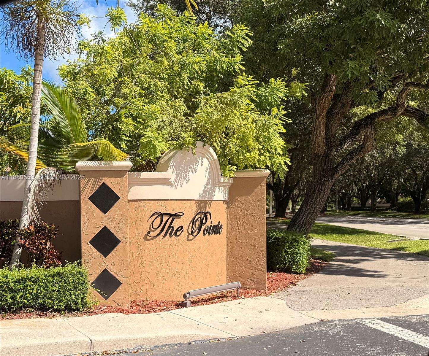 SAVANNAH PLAT 1 - Residential