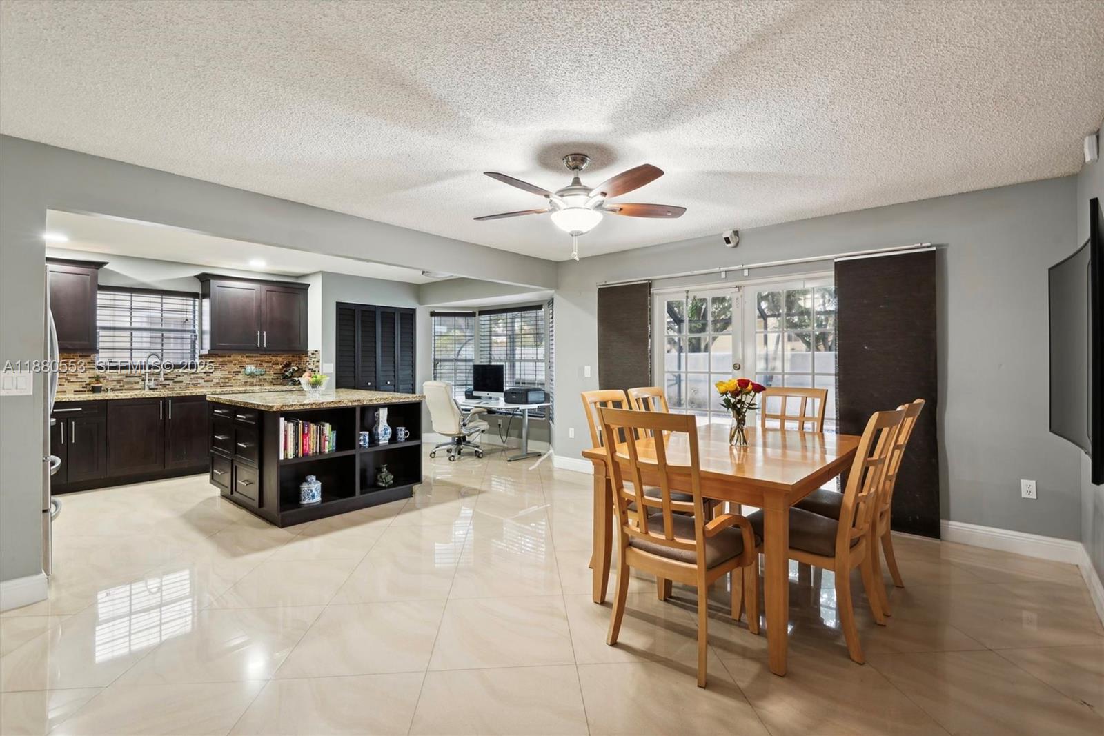 SAVANNAH PLAT 1 - Residential