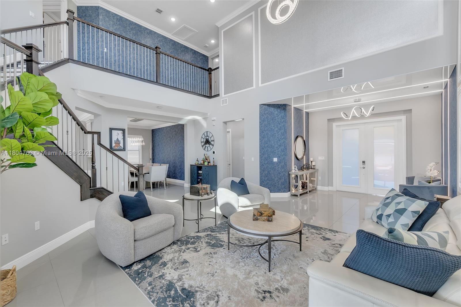 8575 Baypoint Cir