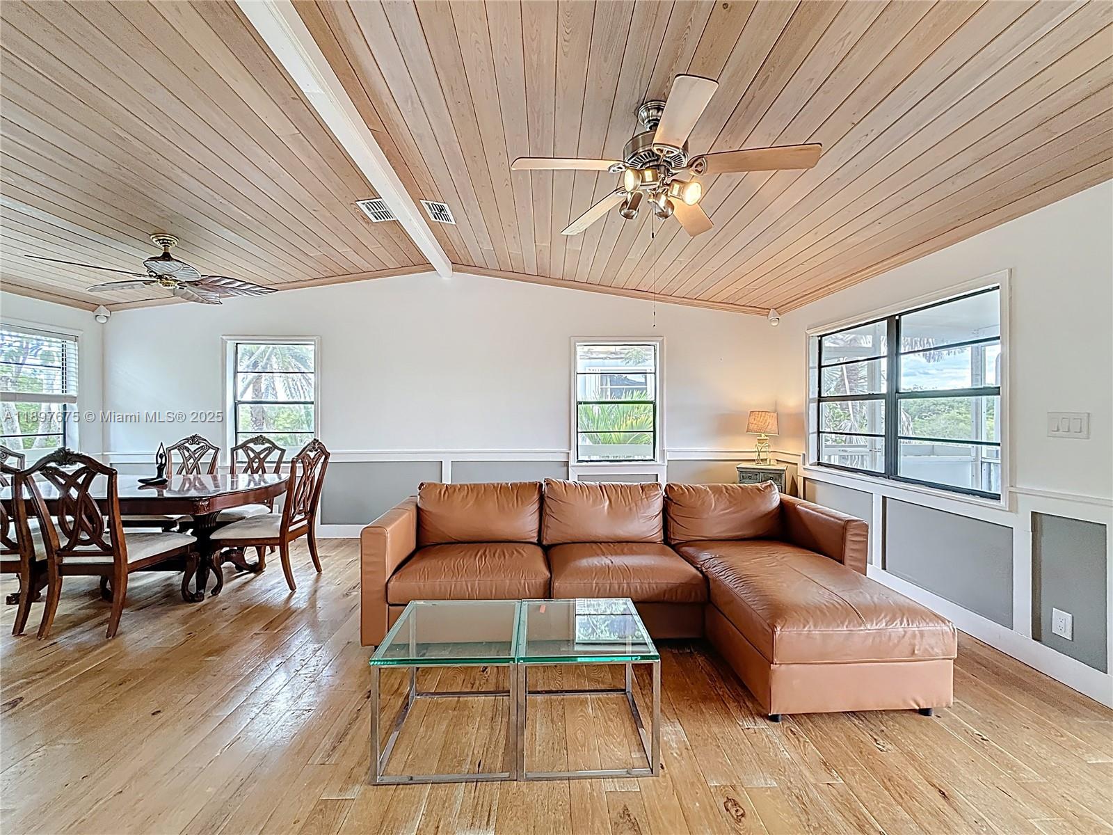 OCEAN REEF SHORES - Residential