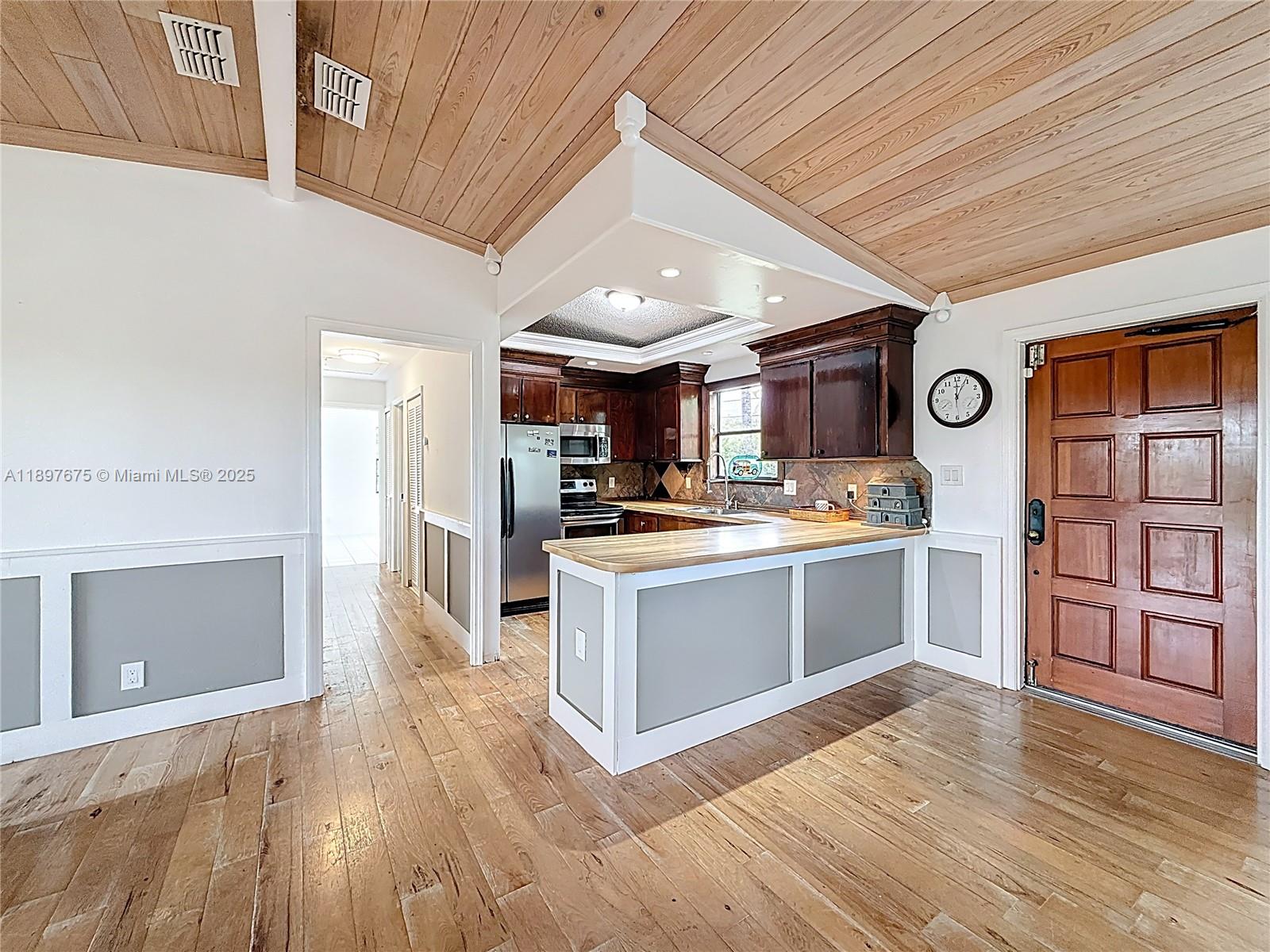 OCEAN REEF SHORES - Residential