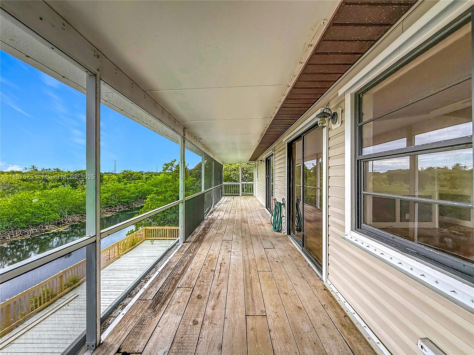 OCEAN REEF SHORES - Residential