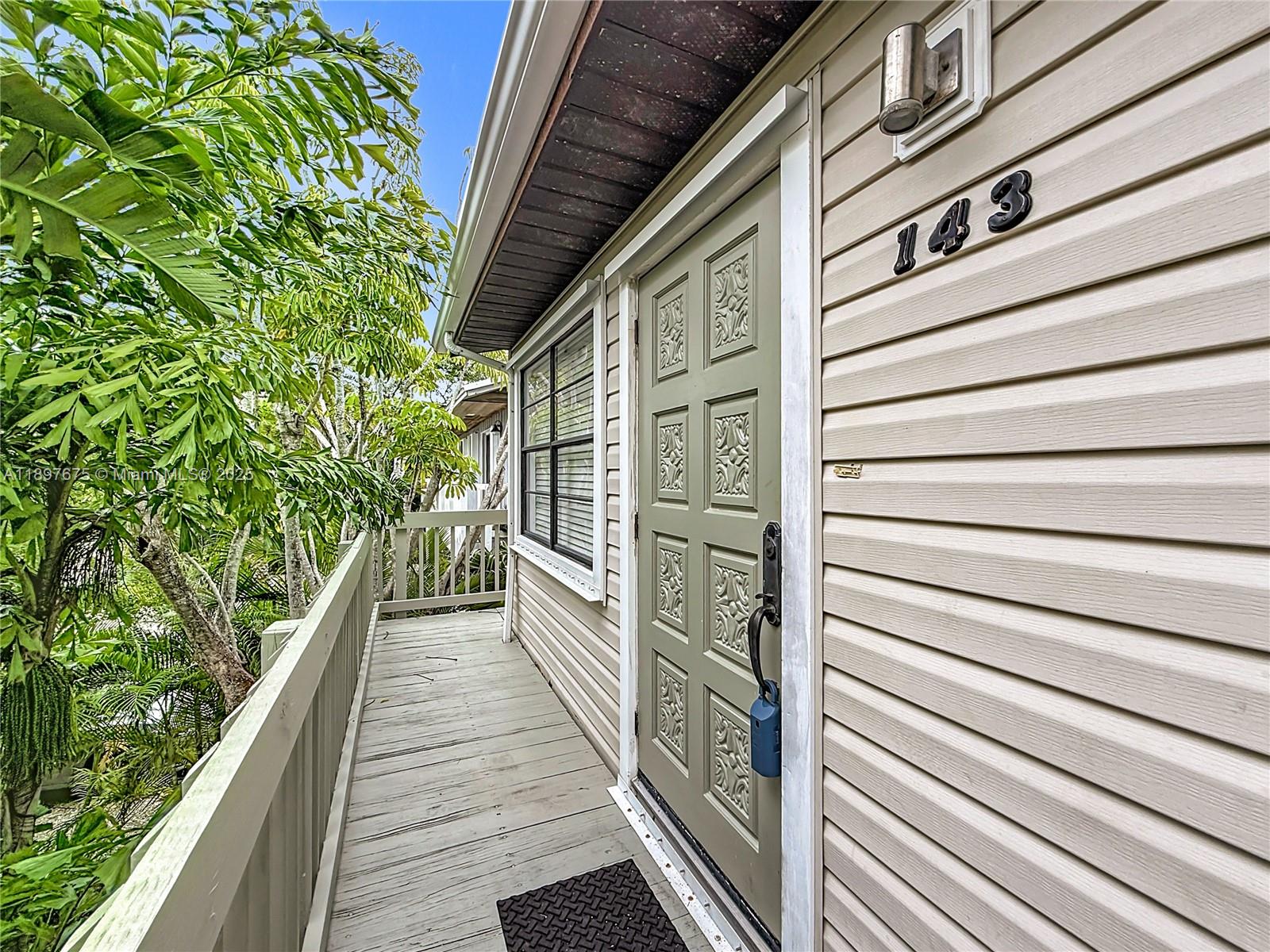 OCEAN REEF SHORES - Residential