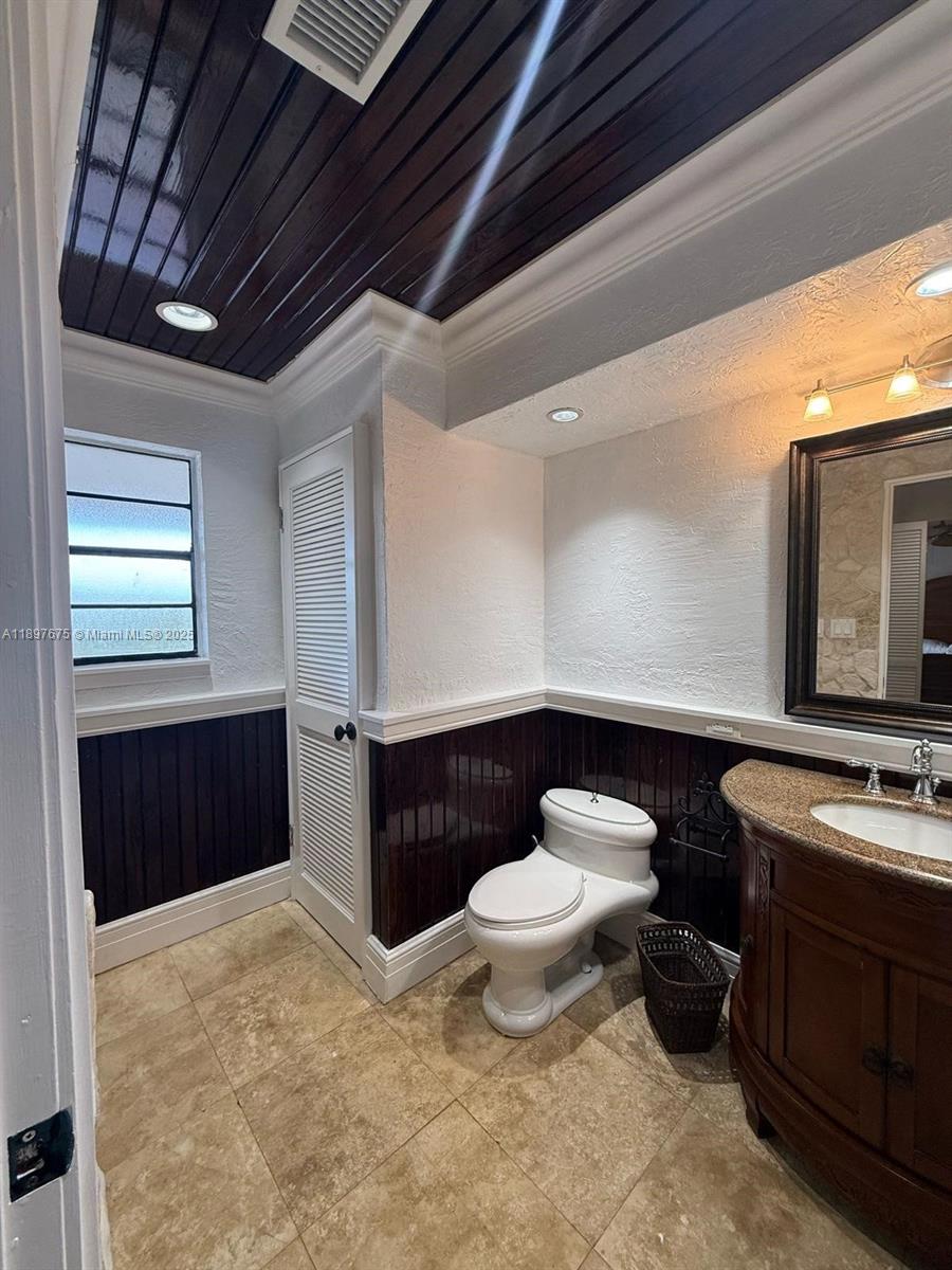 OCEAN REEF SHORES - Residential