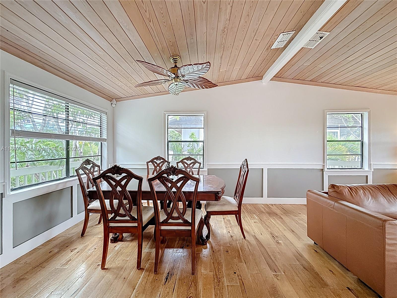 OCEAN REEF SHORES - Residential