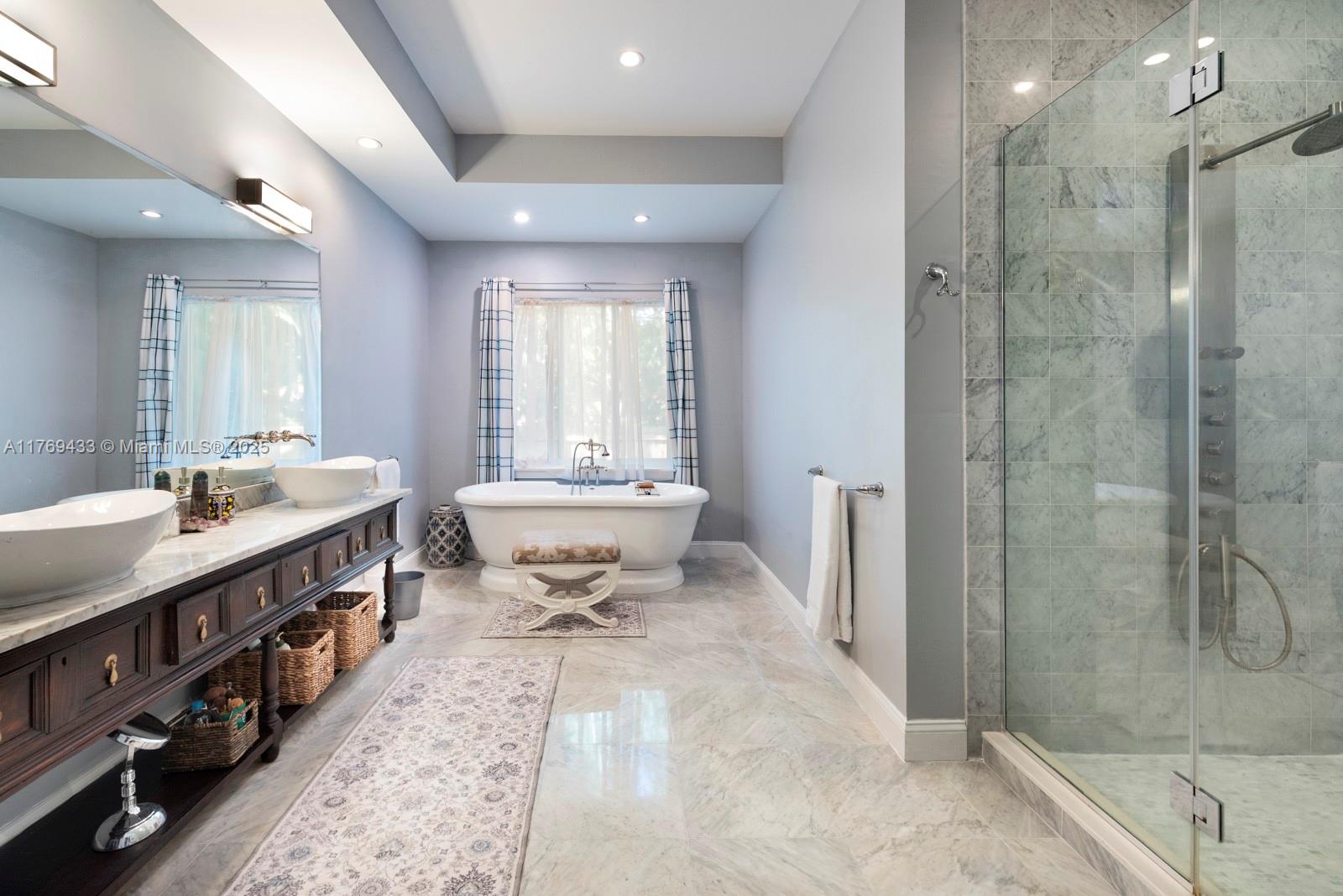 MIAMI SHORES SEC 8 REV - Residential