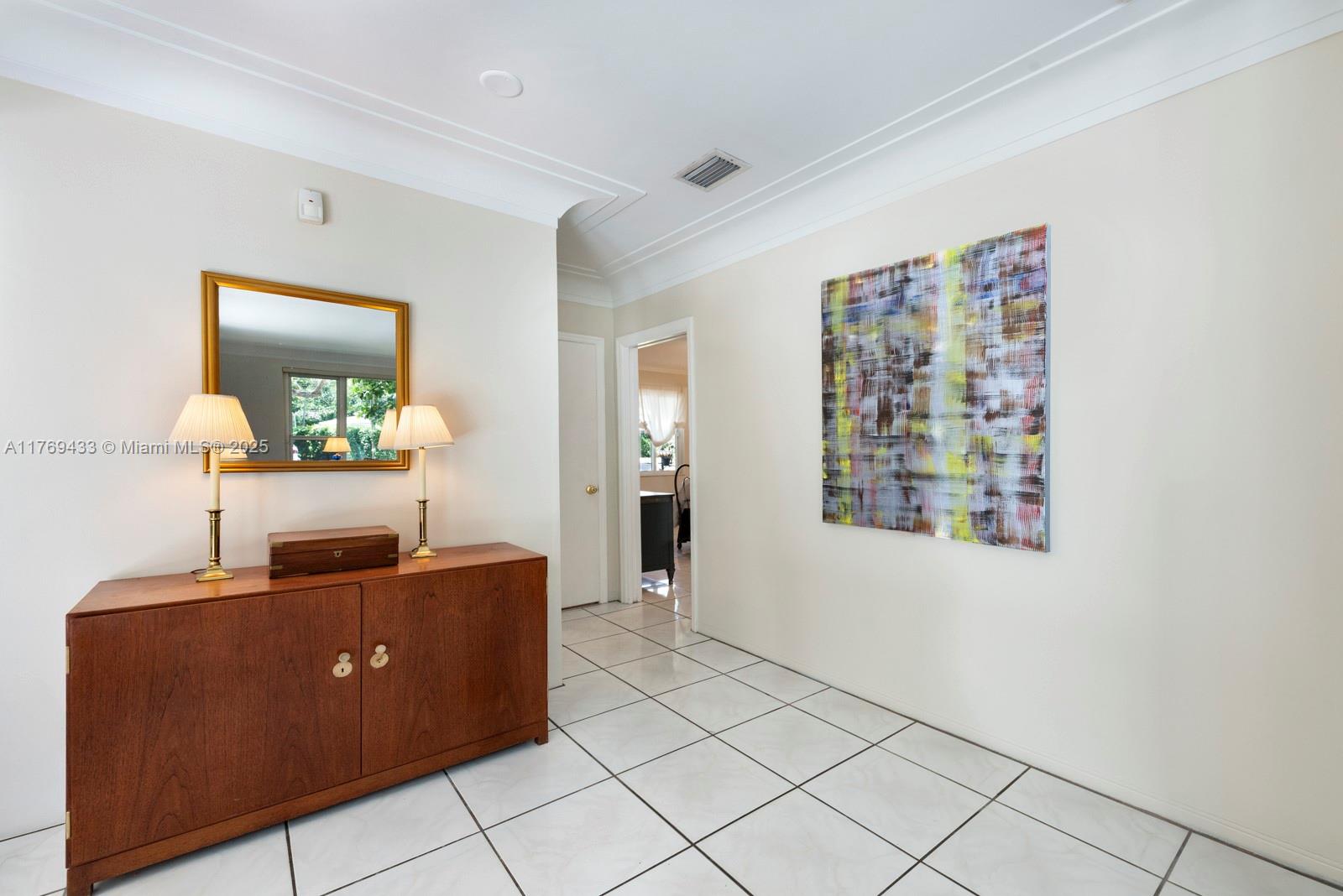 MIAMI SHORES SEC 8 REV - Residential