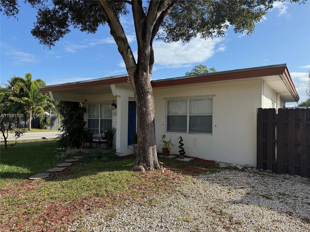 Photo of 1544 NW 4th Ave, Fort Lauderdale, FL 33311 (MLS # A11981551)