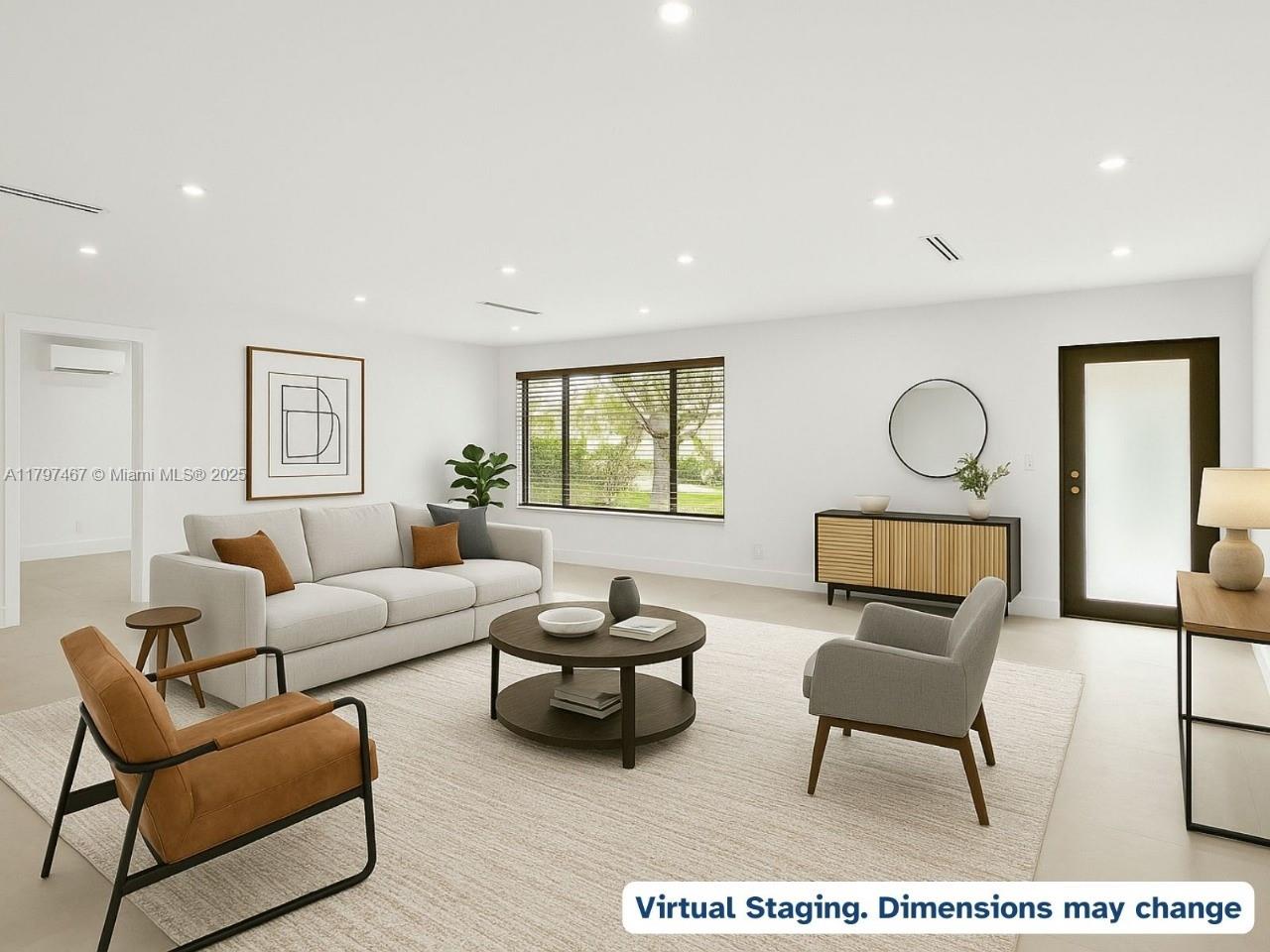 HOLLYWOOD HILLS - Residential