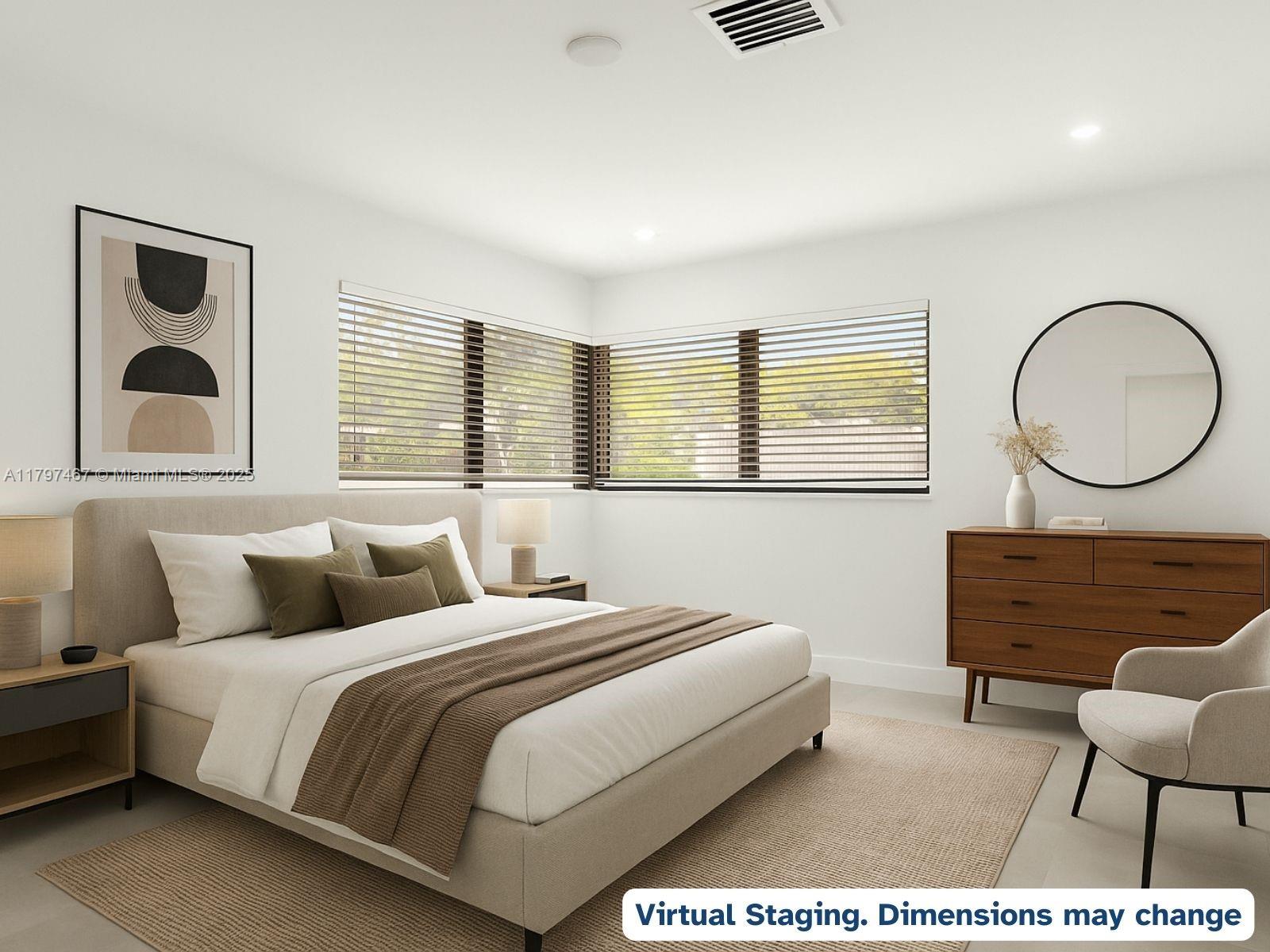 HOLLYWOOD HILLS - Residential