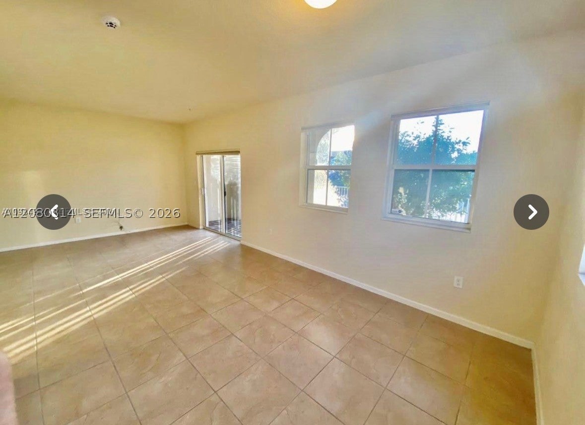 8650 NW 97 Ave 108