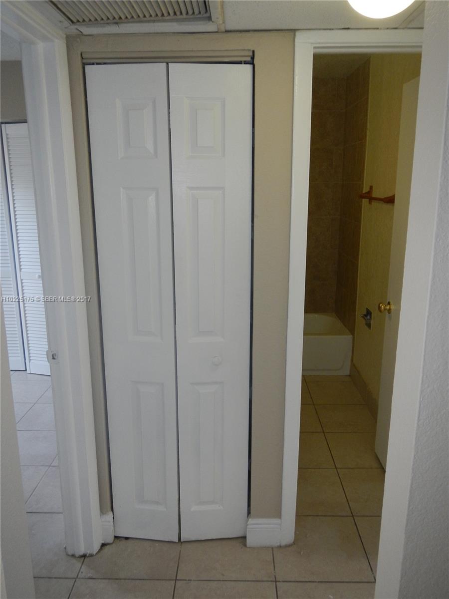 Arbor Keys Condo - Residential Lease