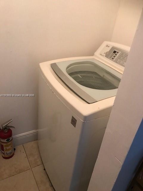 ROYAL POINCIANA CONDO - Residential Lease