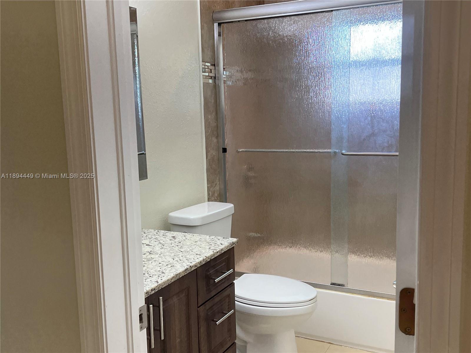 CORAL SPRINGS COUNTRY CLU - Residential Lease