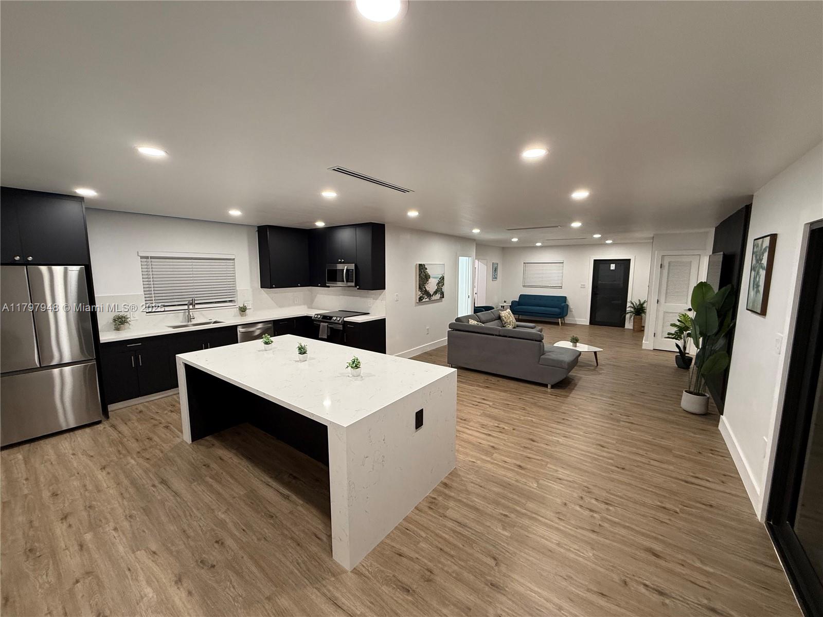 CENTRAL PARK - Residential