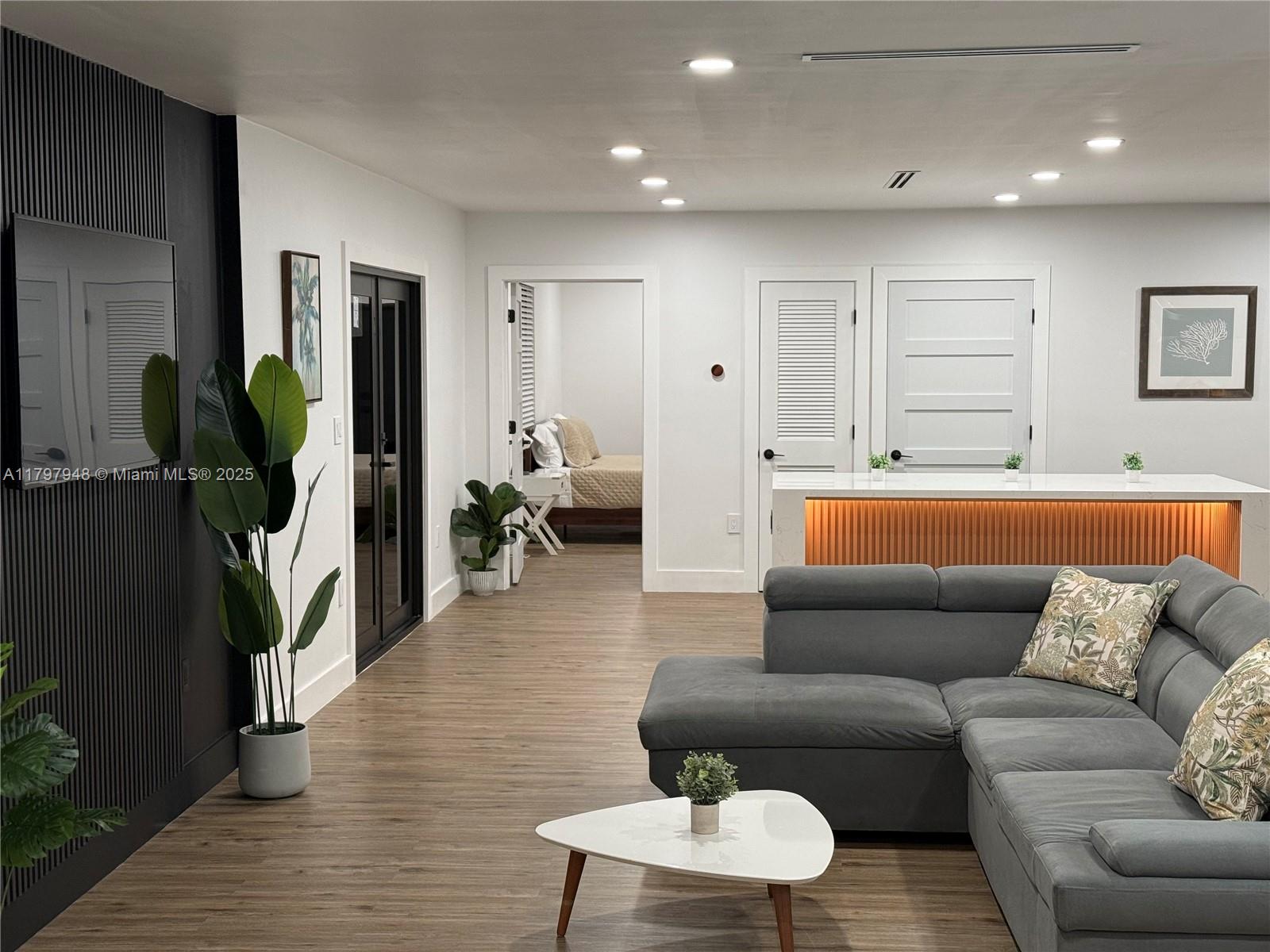 CENTRAL PARK - Residential