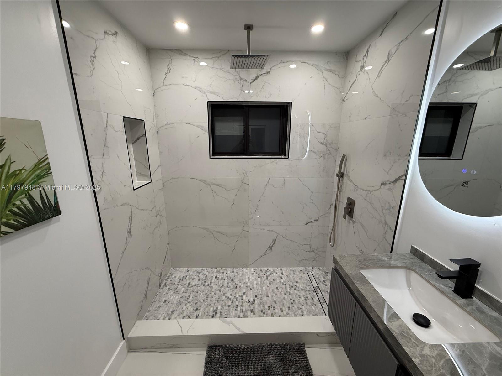 CENTRAL PARK - Residential