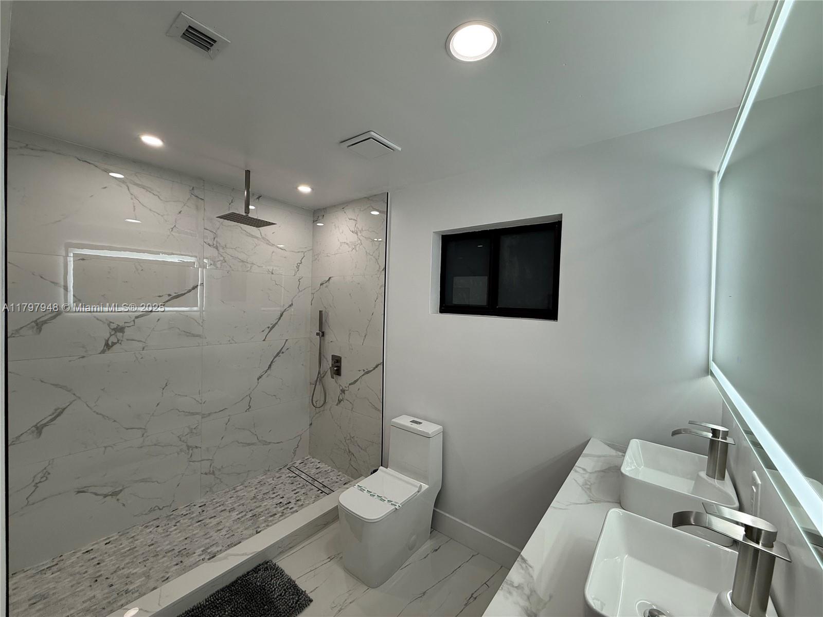 CENTRAL PARK - Residential