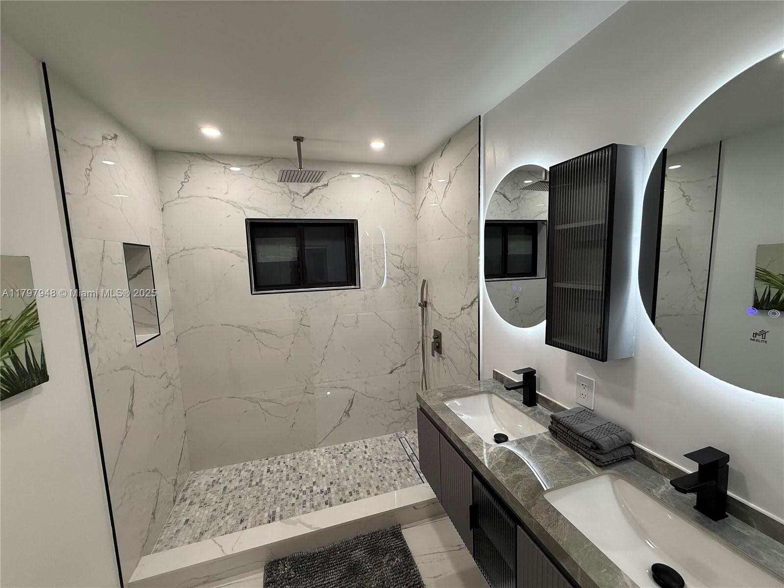 CENTRAL PARK - Residential