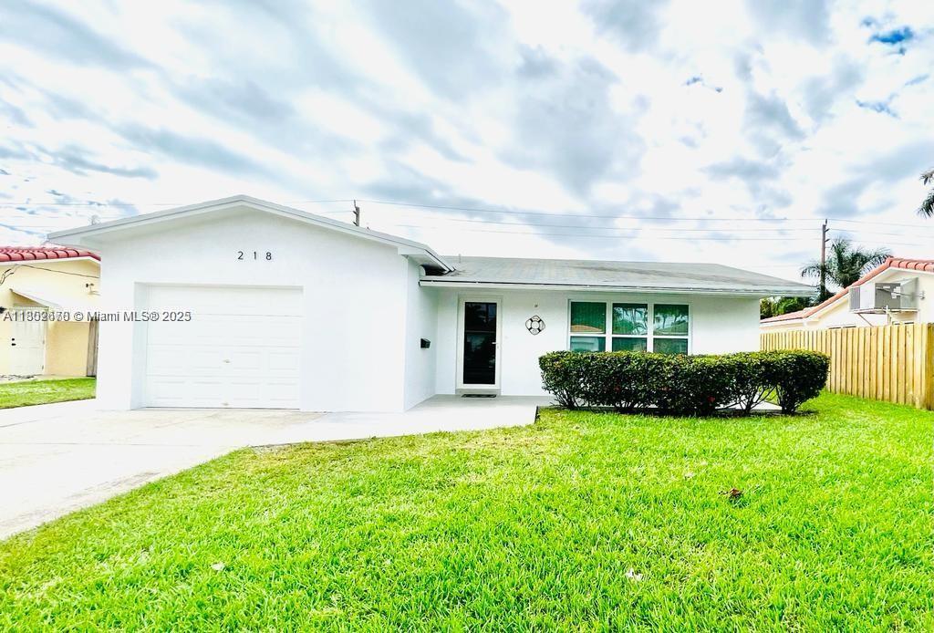 218 Se 3rd Pl, Dania Beach, Miami-Dade County, Florida - 3 Bedrooms  
3 Bathrooms - 