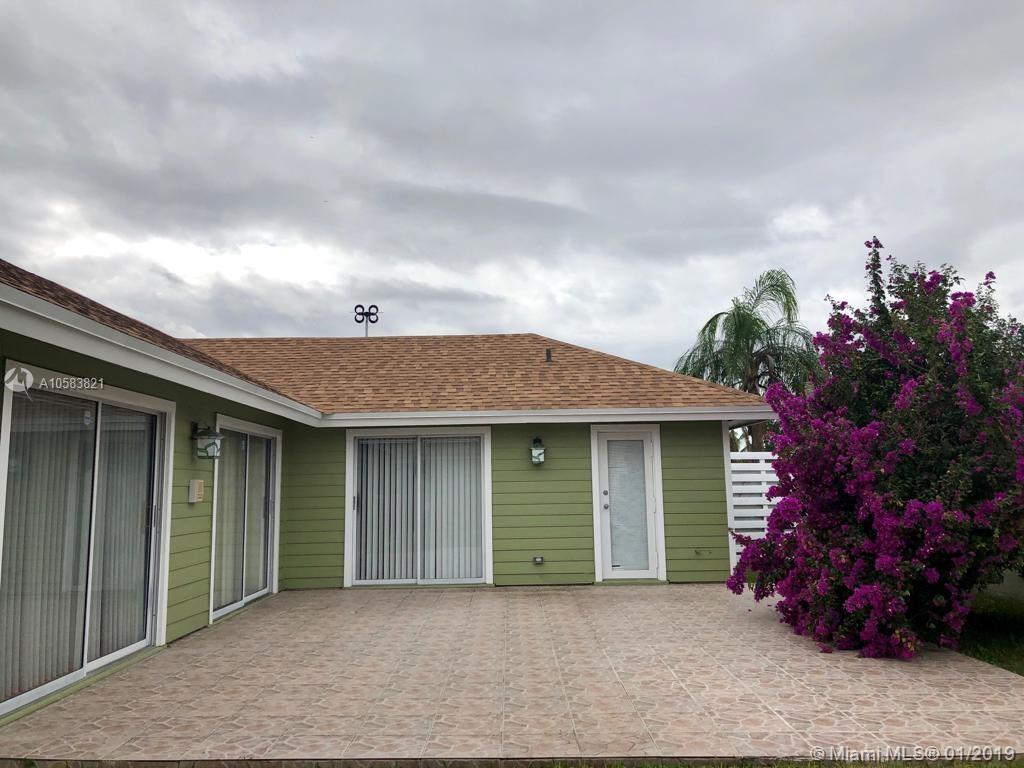 ROYAL GLEN - Residential