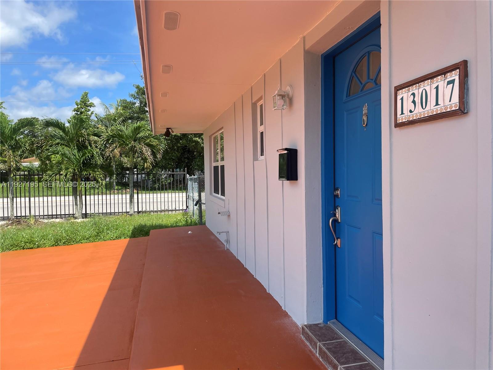 GREENGLADE VILLAS - Residential Lease