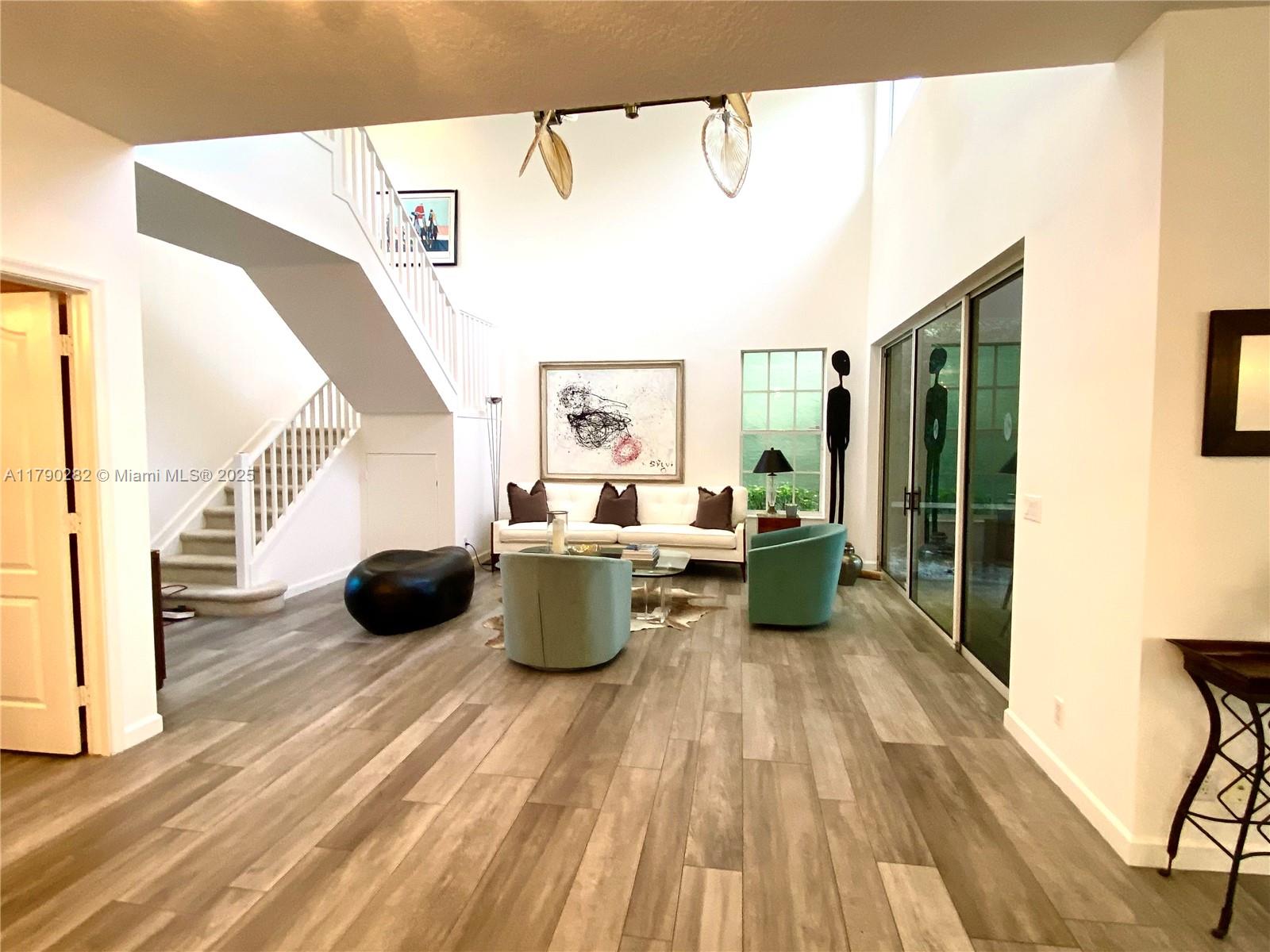 IBIS GOLF AND COUNTRY CLU - Residential