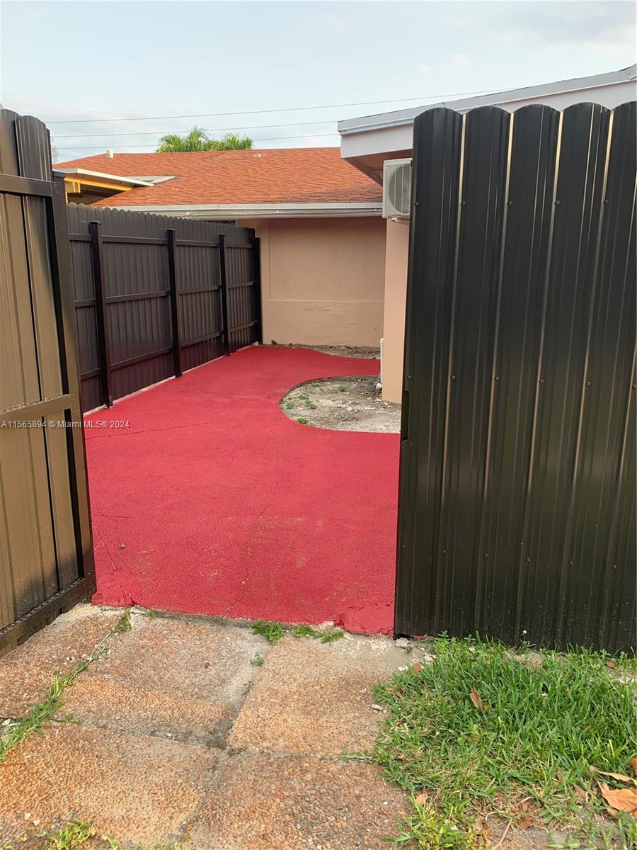NORFOLK GARDENS AMD PLAT - Residential Lease