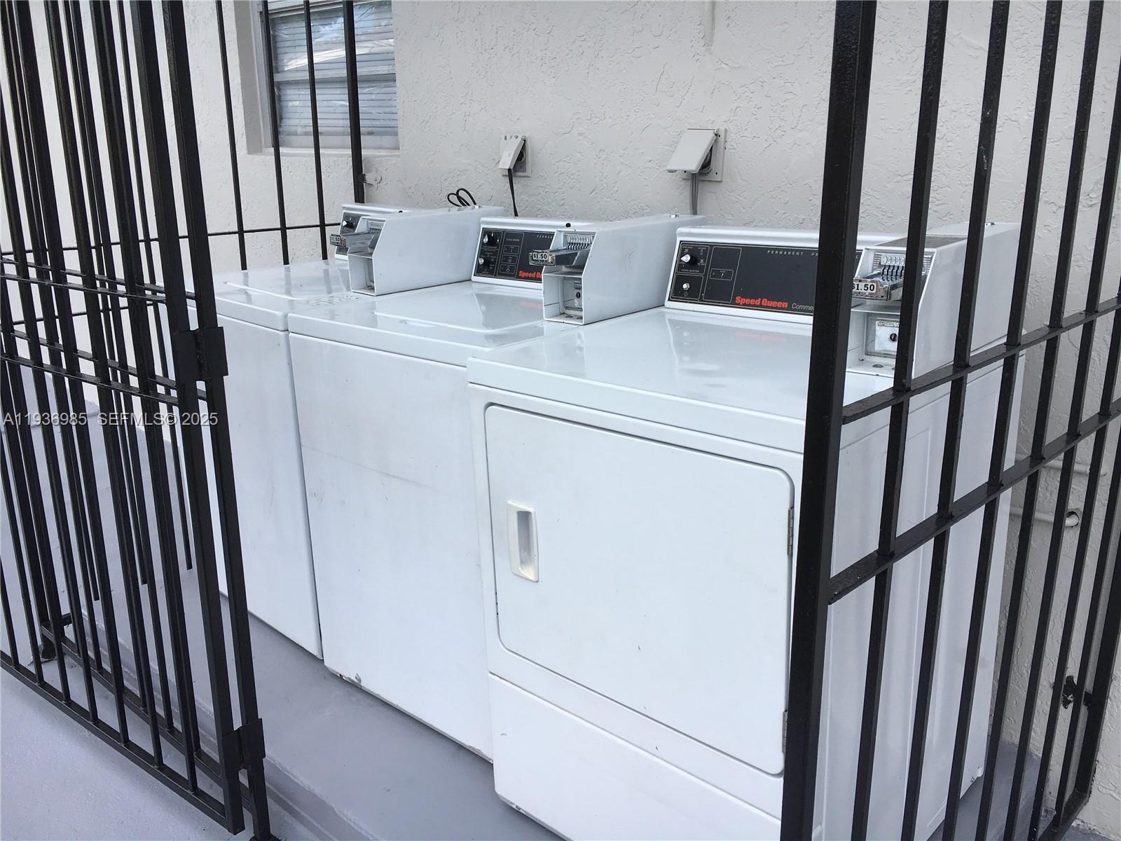 HIALEAH 11TH ADDN - Residential Lease