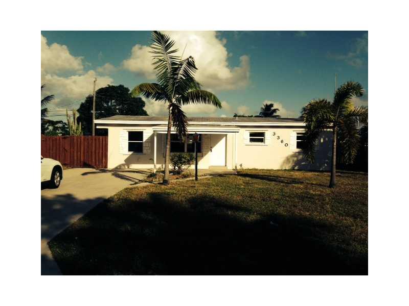 BACK ON THE MARKET! PRICED TO SELL!! CUTE 3 BEDROOM, 2 BATH HOME IN POMPANO BEACH, LOCATED ON A QUIET PEACEFUL STREET. FRESHLY PAINTED AND COMPLETELY UPDATED! BEAUTIFUL POOL AREA!