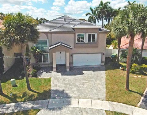 20 Gables Blvd Weston FL 33326