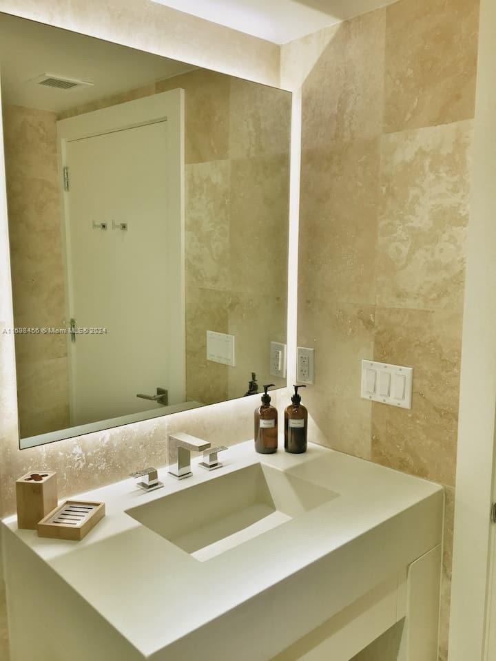 2399 COLLINS AVENUE - Residential Lease