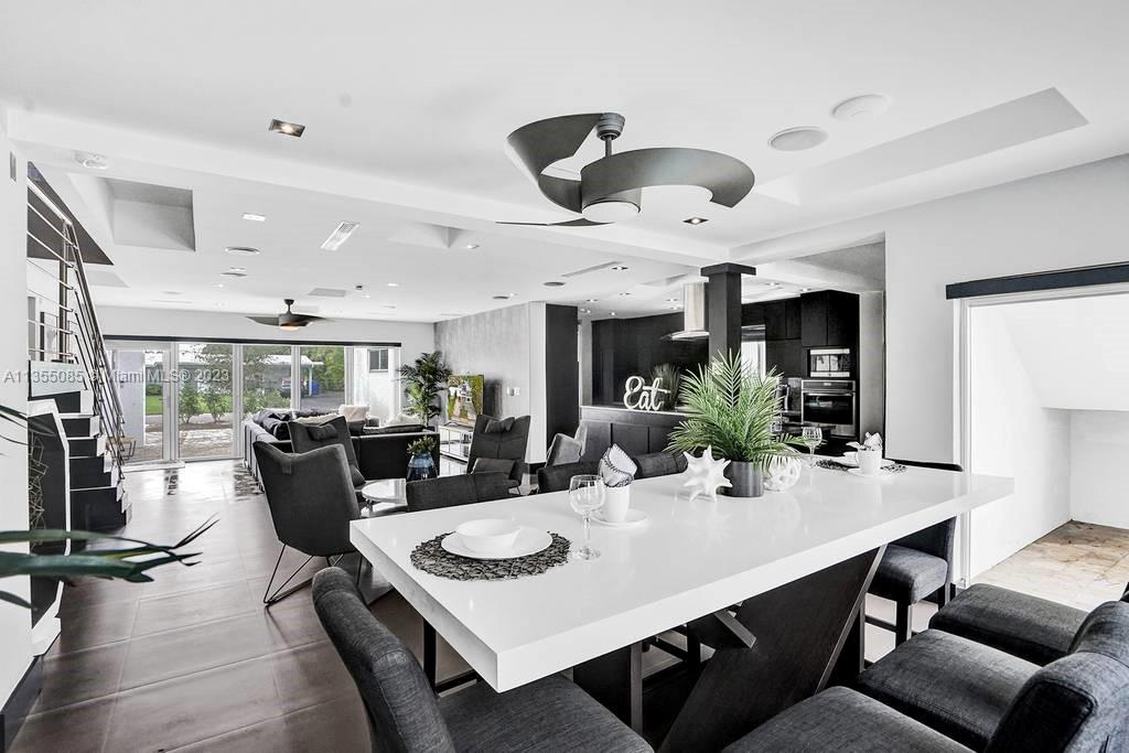 LAUDERDALE ISLES NO 2-BLK - Residential