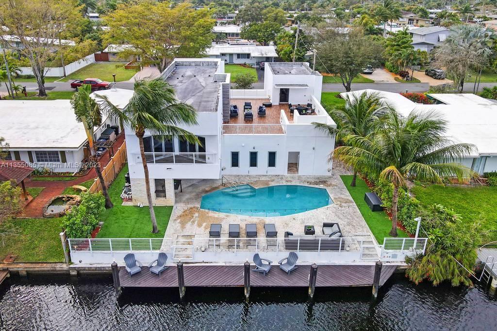 LAUDERDALE ISLES NO 2-BLK - Residential