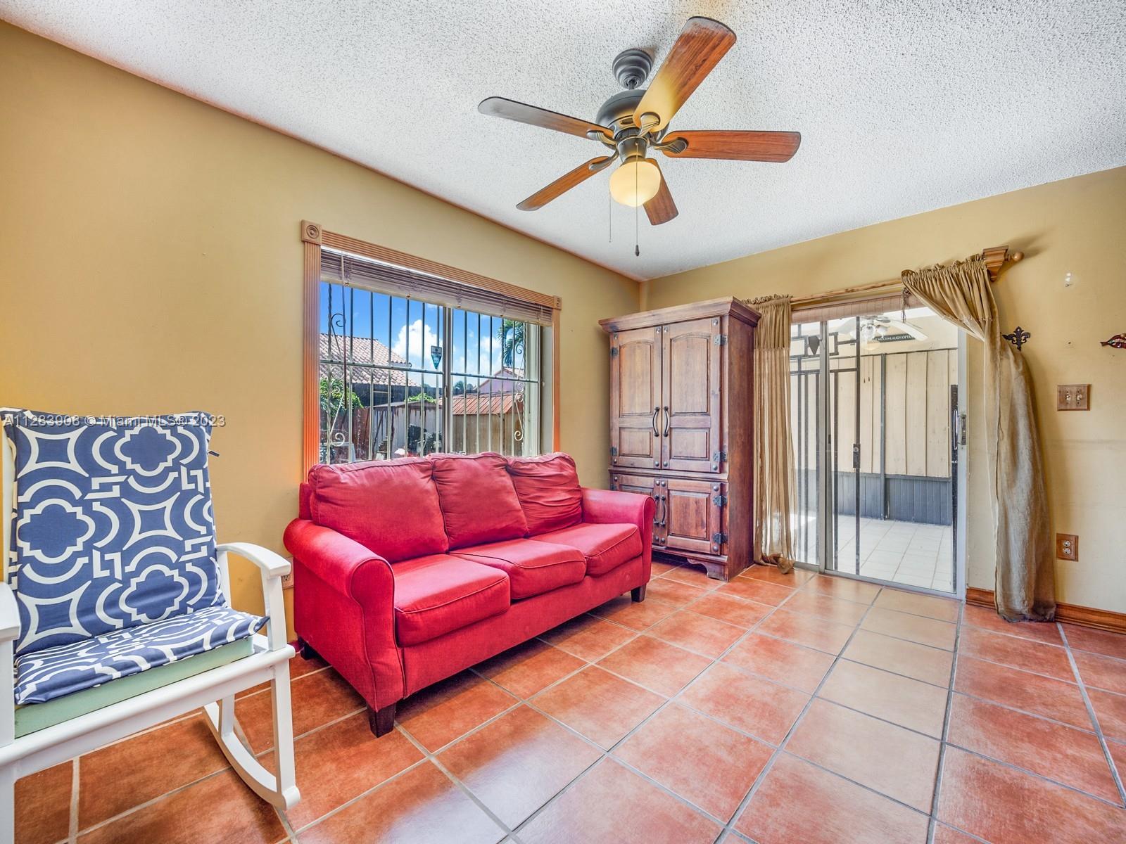 Photo 5 of 16 of 12014 SW 208th Ter house