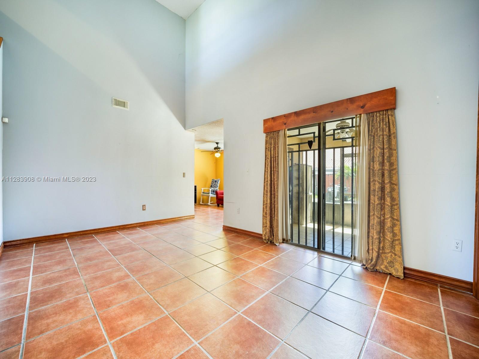 Photo 4 of 16 of 12014 SW 208th Ter house