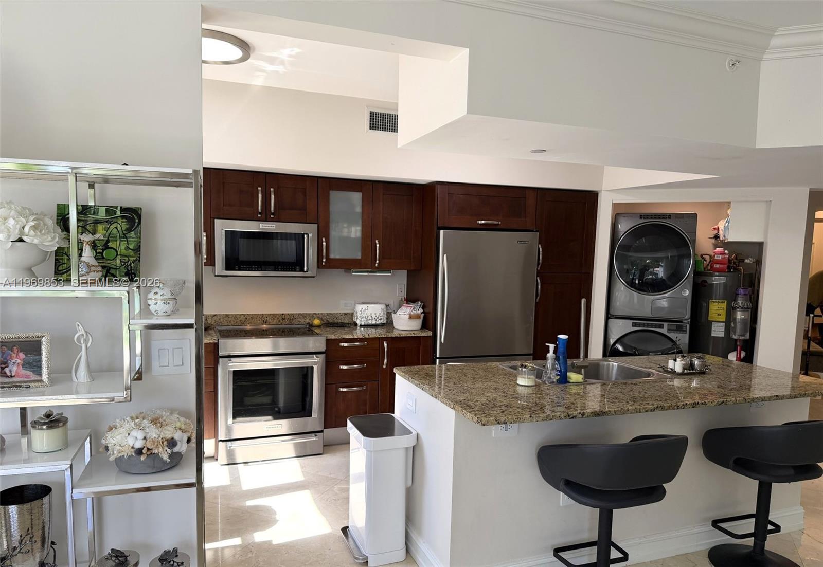 TURNBERRY VILLAGE NORTH TO - Residential