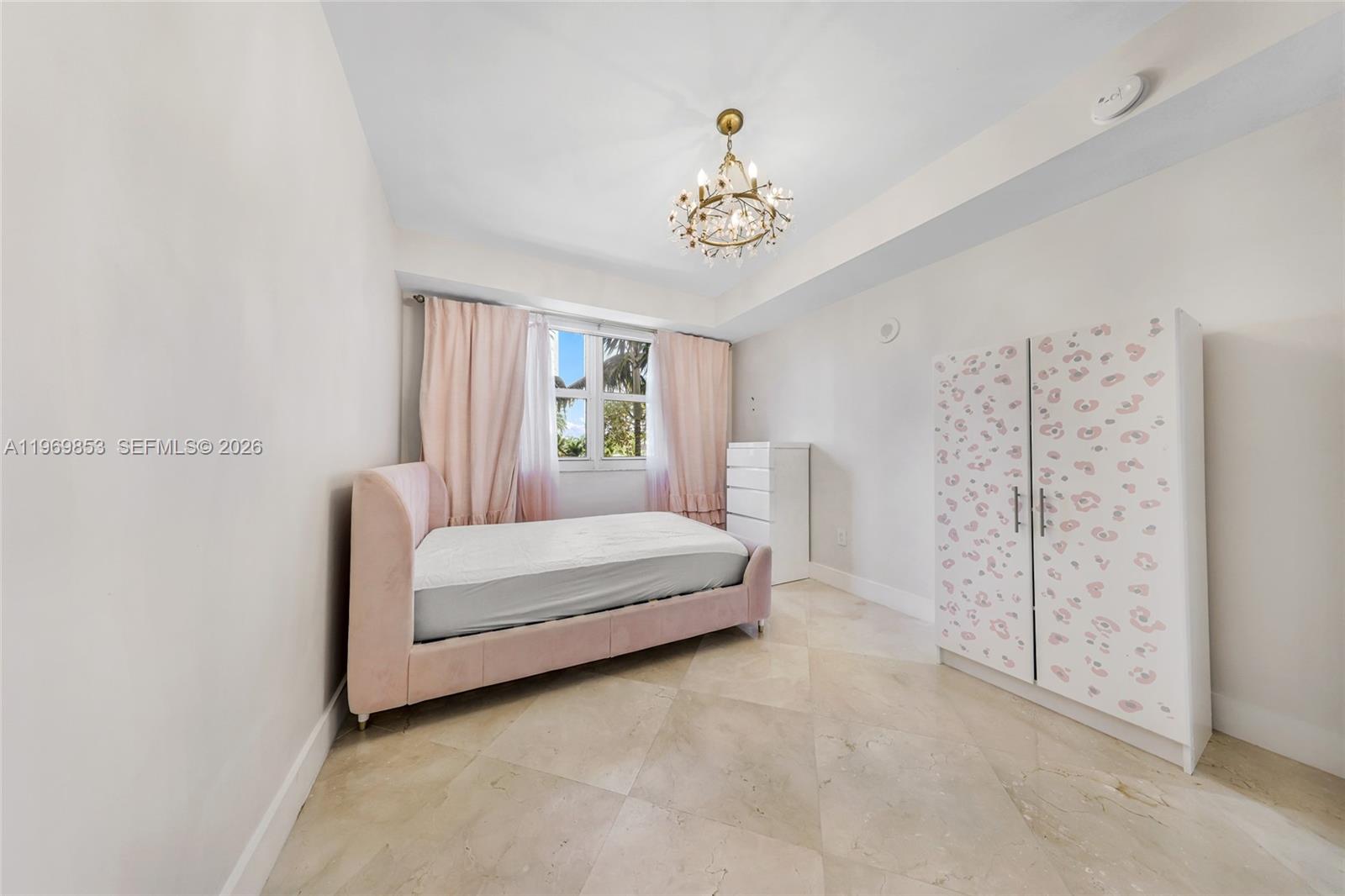 TURNBERRY VILLAGE NORTH TO - Residential