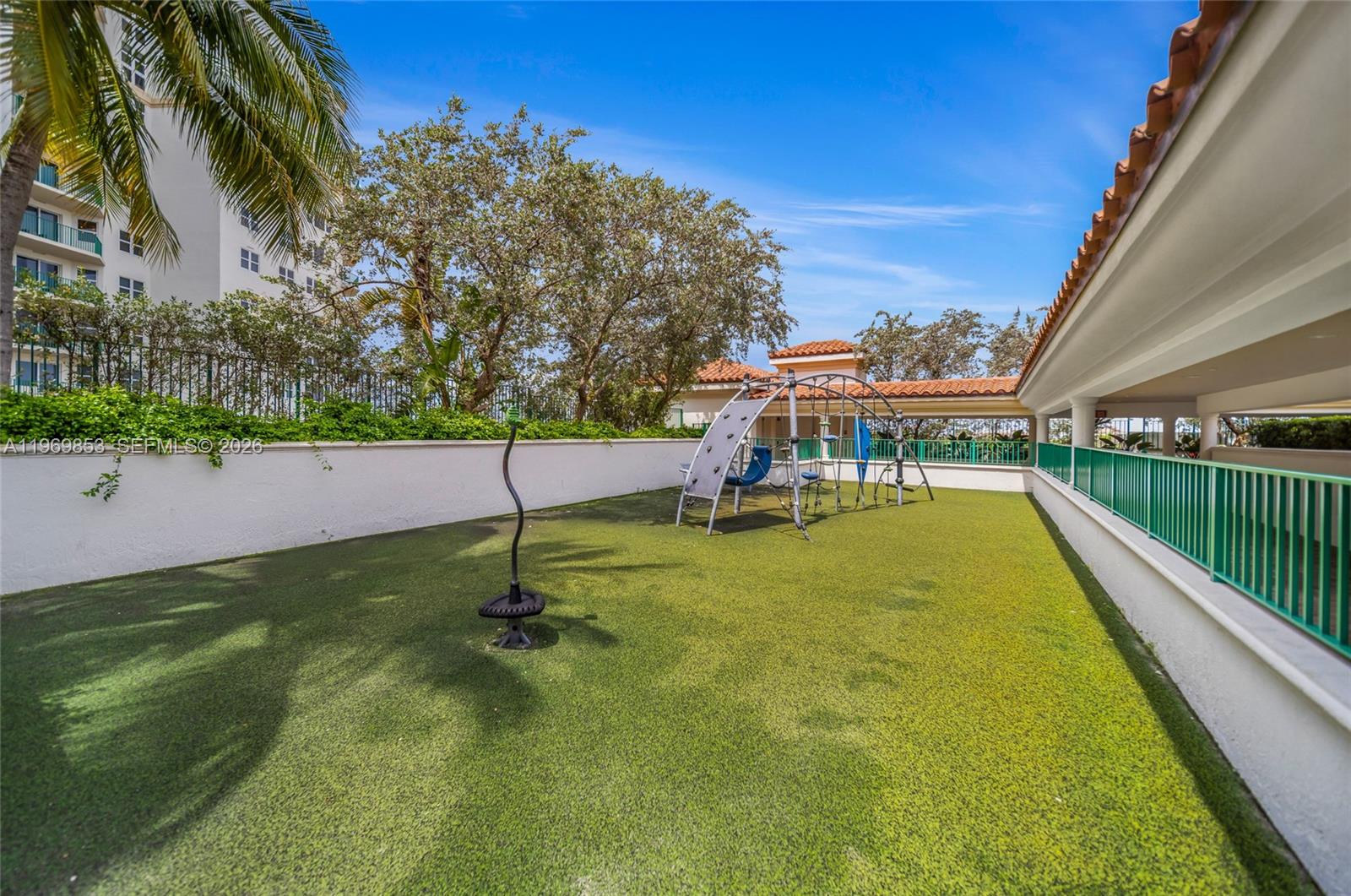 TURNBERRY VILLAGE NORTH TO - Residential