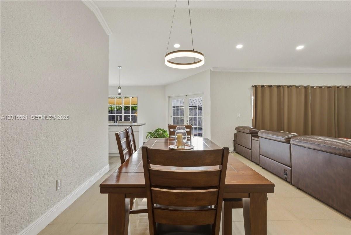 LIMEWOOD GROVE - Residential
