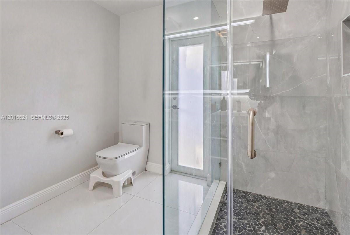 LIMEWOOD GROVE - Residential